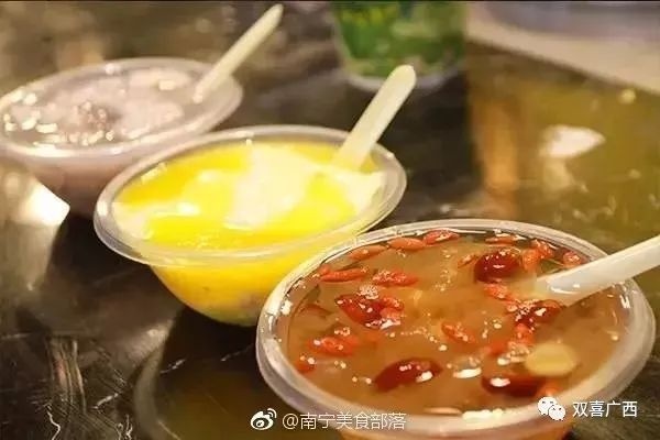 南宁地区燕窝粥推荐：探寻多家热门餐厅与购买指南