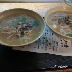 南宁鲜炖燕窝：正宗店铺地址与口味推荐及价格一览