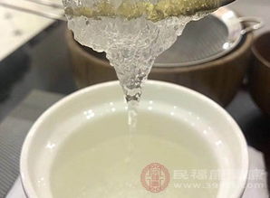 揭秘燕窝雪燕：探究其神奇功效与保健作用