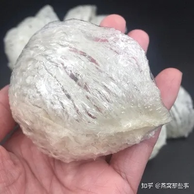 疏盏燕窝是不是不好：探讨其品质与优劣之谜