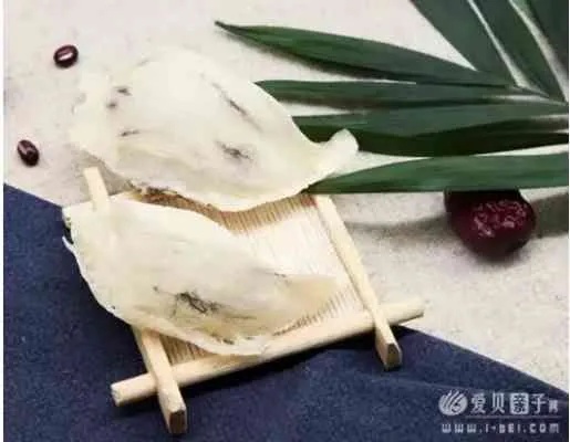 潮湿燕窝食用安全性探讨：如何判断与处理