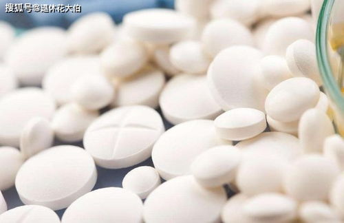 全面解析：血燕窝的来源、功效与食用注意事项