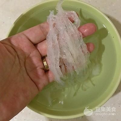 什么泡完像燕窝的水