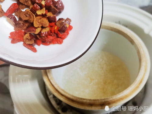 炖煮燕窝后的多样化调味与搭配：燕窝加什么食材或调味品更佳？