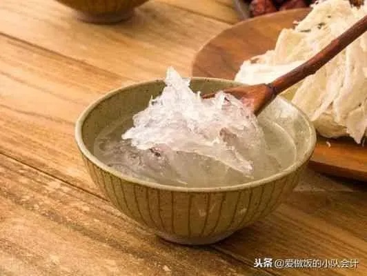 燕窝肉碎的含义、制作方法及其营养益处全解析