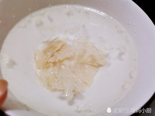 炖好的燕窝用什么盛水更好及泡装建议