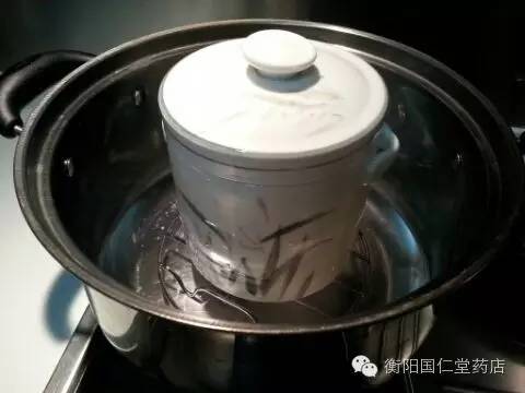 燕窝用什么锅煮好：选对锅具保营养美味兼顾