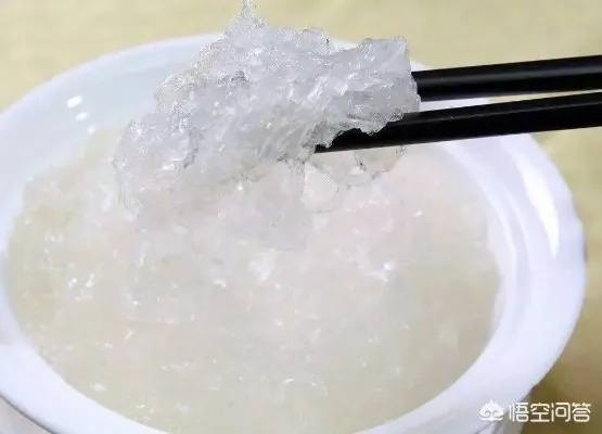 真燕窝是用什么做的呢：揭秘真燕窝的外观与口感