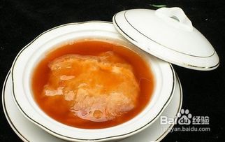 燕窝与花胶：全面解析功效、挑选技巧与食用方法