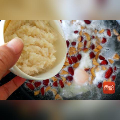 探索美食：使用独特食材打造美味藏燕窝新吃法