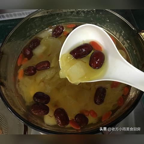 燕窝是买什么样的好：挑选口感与品质俱佳的方法