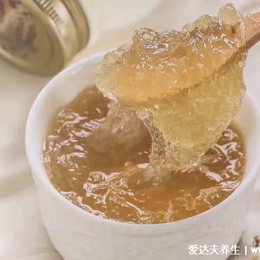 燕窝炖汤的饮食禁忌：全面解析不宜搭配的食材与注意事项