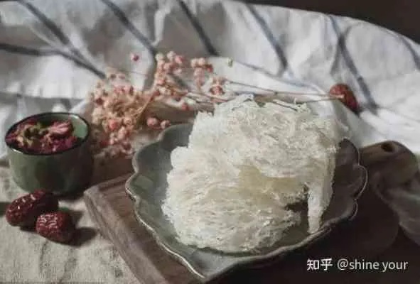 挑盏燕窝什么意思呀：网络用语解析与工作含义介绍