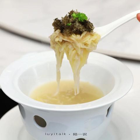 '燕窝搭配哪些食材清火养胃效果佳'