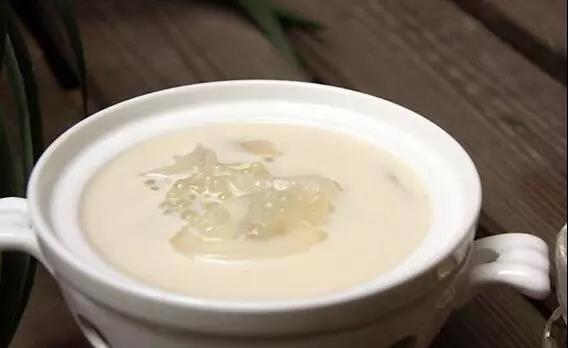 瑕侀食谱：燕窝焖烧锅的正确使用方法