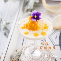 燕窝搭配甜点的创意食谱：多种美味组合，满足您的味蕾探索