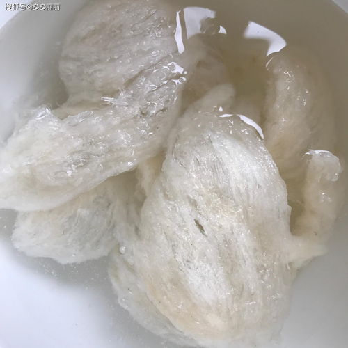 '燕窝搭配枸杞炖煮，缓解哮喘症状的食疗秘方'